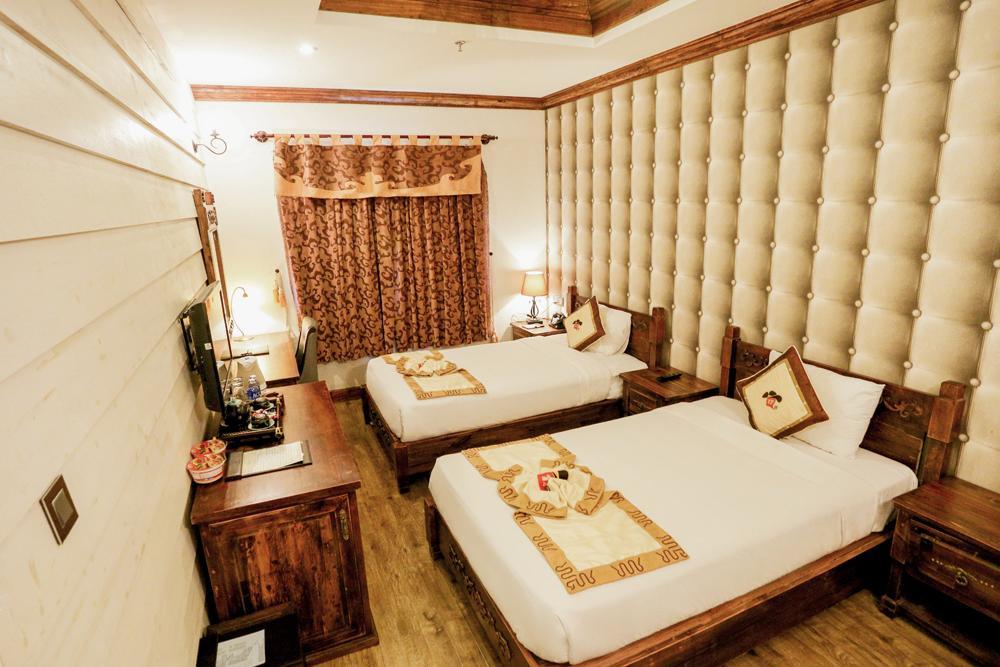 Seventeen Saloon Hotel Дананг Екстериор снимка